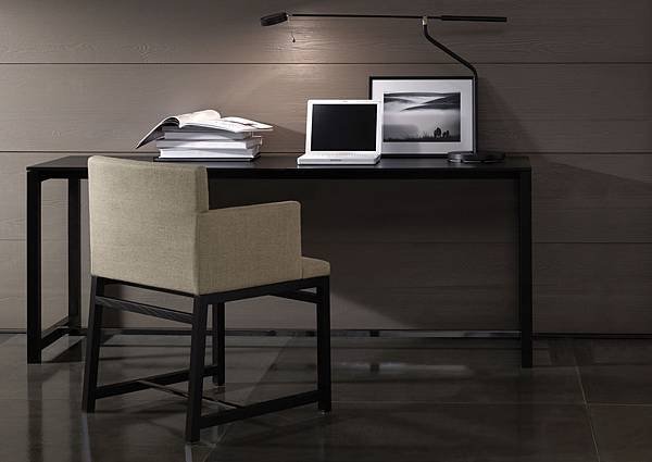 FULTON_DESK_04.jpg