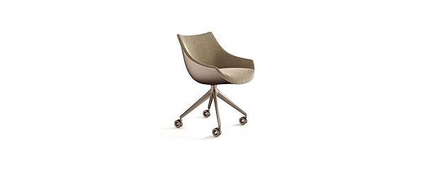 246-248 passion_chair_15.jpg