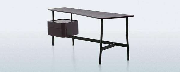 L40 SLAN DESK- (2).jpg