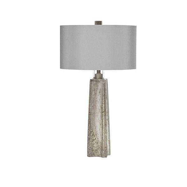 QUATREFOIL VEILED LAMP-1.jpg