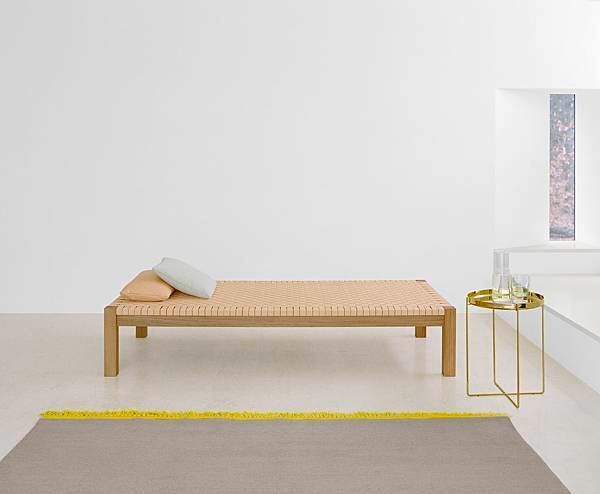 FK01_THEBAN-DAYBED-3.jpg