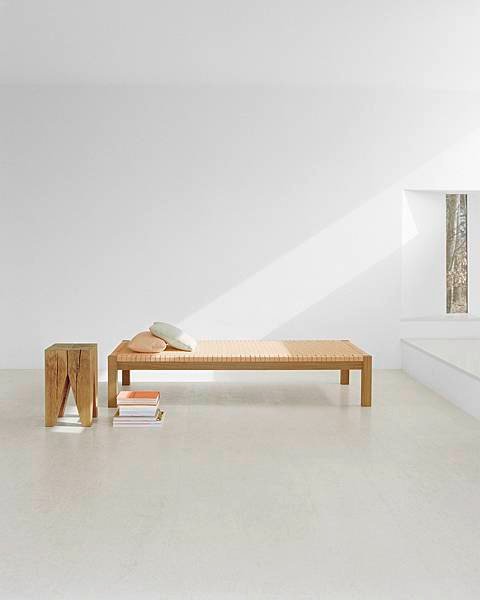 FK01_THEBAN-DAYBED-5.jpg