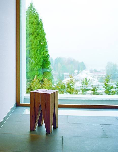 ST04_BACKENZAHN STOOL-28.jpg