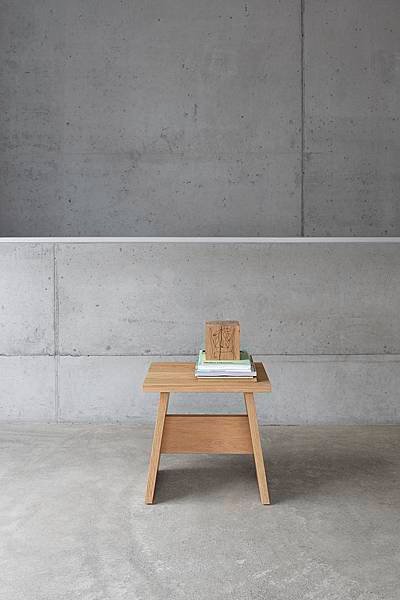 DC03_LANGLEY SIDE TABLE-12.jpg