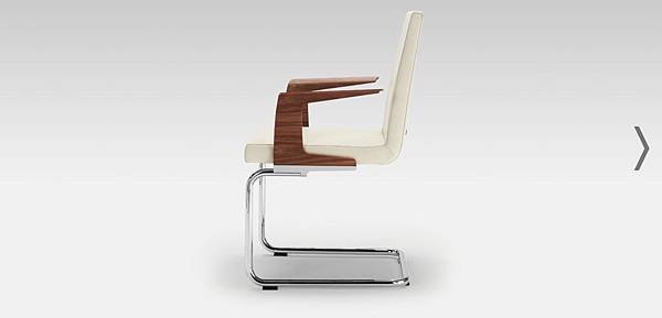 620 CHAIR-2.JPG