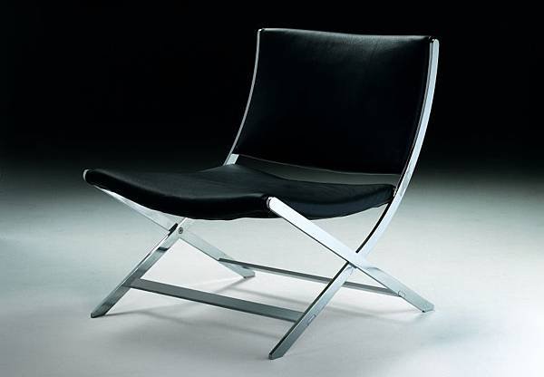 peter_armchair_flexform_2.jpg