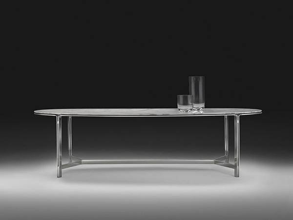 clarke_table_flexform_3.jpg