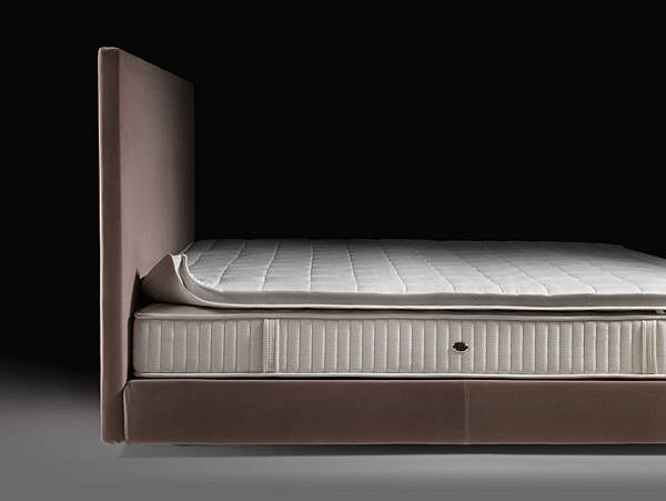 oltre_bed_flexform_8.jpg