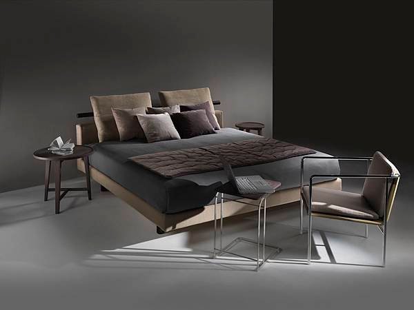 patrik_bed_flexform_7.jpg