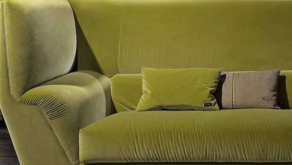 Cocoon high sofa_9_detail.jpg