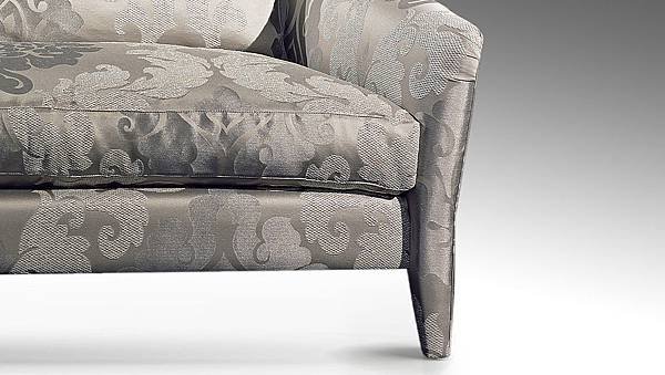 Laetitia Sofa_5_detail.jpg