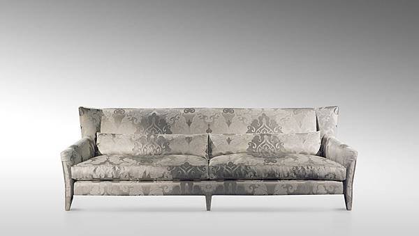 Laetitia Sofa_2.jpg