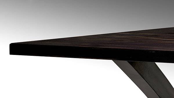 Brunello Dining Table_17_detail.jpg