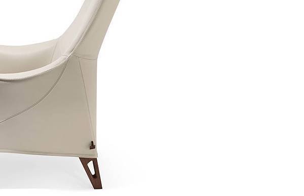 mobius 2016_armchair-6.jpg