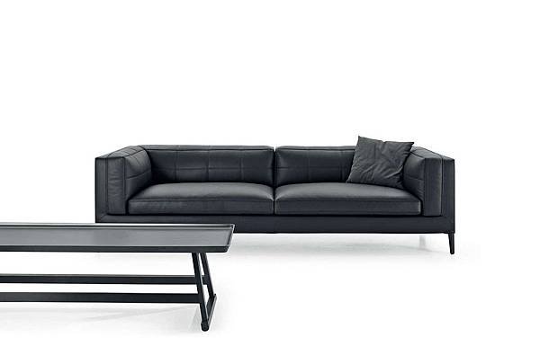 Dives_sofa_maxalto-2.jpg