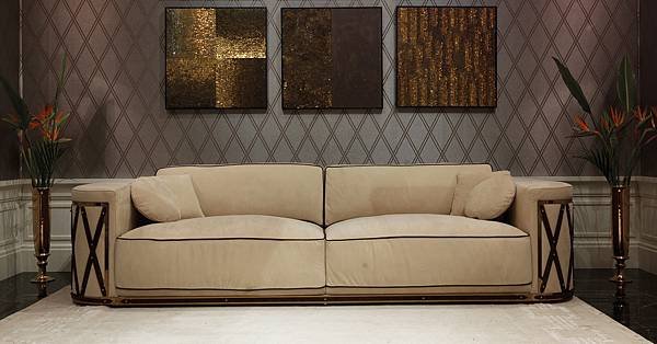 Kingsley sofa_Kingsley_living room_ipe-3.jpg