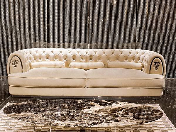 Oberon sofa_Oberon_living room_ipe-2.jpg