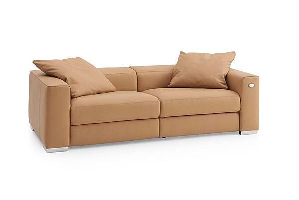 ABBRACCIO_sofa_fendi-2.jpg