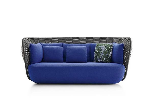 Bay_sofa_b%26;b outdoor-4.jpg