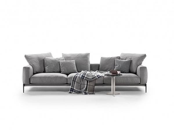 Romeo_sofa_flexform-3.jpg