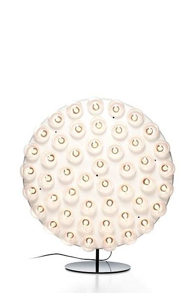 Prop-Light-round-floor-on-305-2700K.jpeg