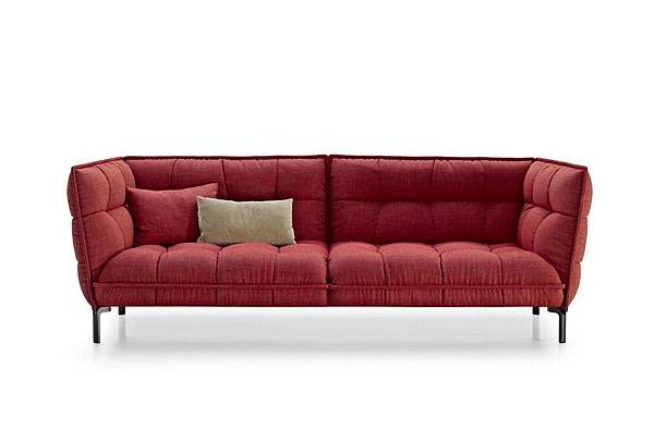 HUSK-SOFA-3.JPG