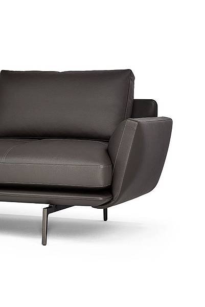 get back_sofa_poltronafrau-19.jpg