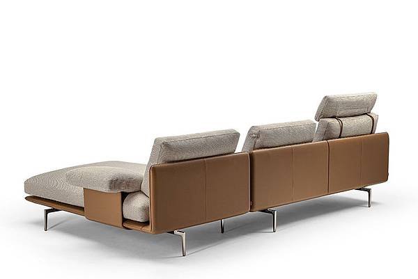 get back_sofa_poltronafrau-21.jpg