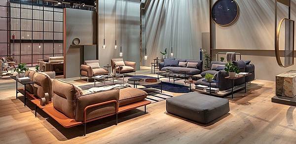 addit_sofa_rolfbenz-8.jpg