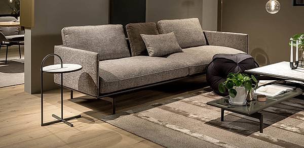 liv_sofa_rolfbenz-10.jpg