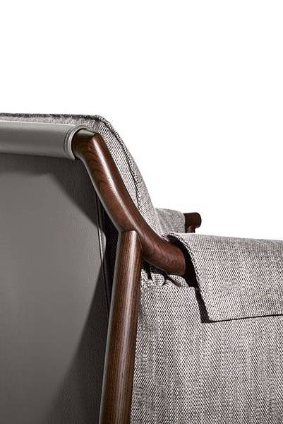 times lounge_armchair_poltronafrau-19.jpg