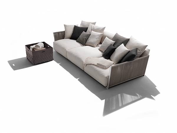 Vulcano_sofa_outdoor_flexform-7.jpg