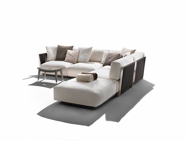 Vulcano_sofa_outdoor_flexform-16.jpg