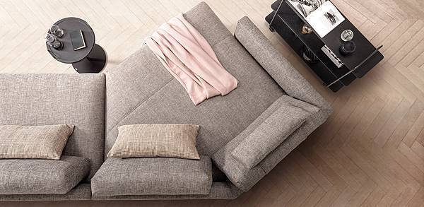 Jola_sofa_rolfbenz-8.jpg