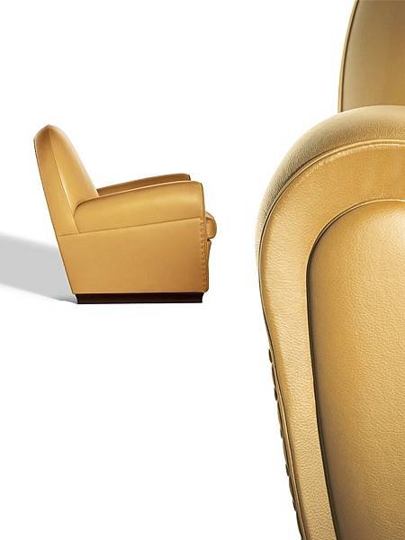 Vanity Fair XC_armchair_poltronafrau-2.jpg