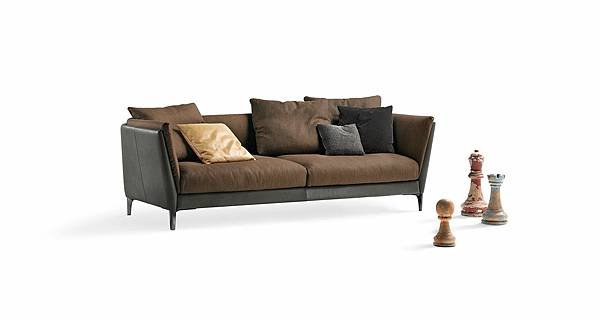 POLTRONA FRAU 義大利進口家具 - BRETAGNE SOFA.jpeg