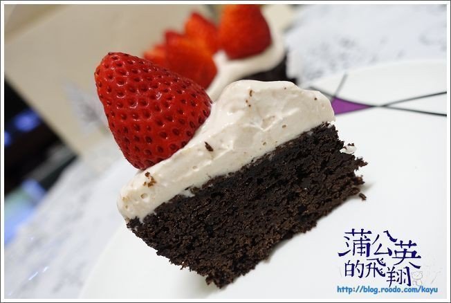 150121-奶油飛草莓甜甜03