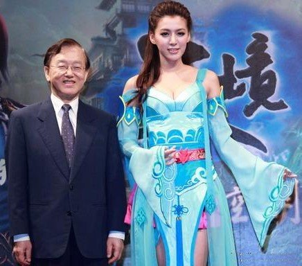 王思平,盛竹如