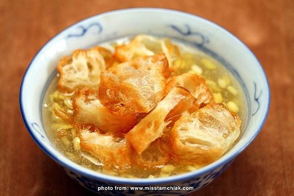 綠豆饌?綠豆爽?啊，我們叫它&quot;Tau Suan&quot;