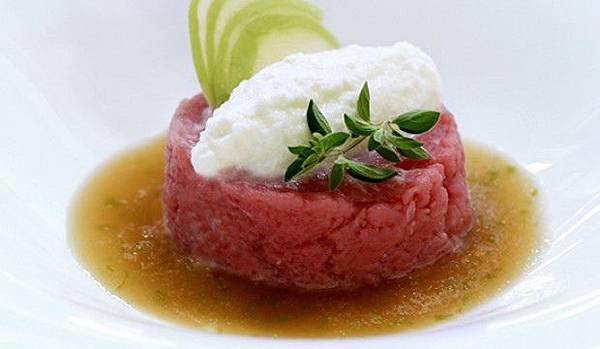 【奧利塔食譜】韃靼牛肉 (MOZZARELLA, BEEF AND GREEN APPLE TARTAR)