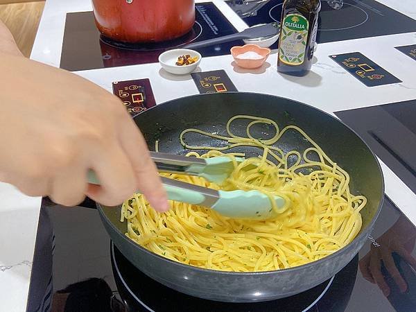 【鈴木主廚の義大利料理】香蒜辣椒義大利麵 Spaghetti aglio, olio e peperoncino