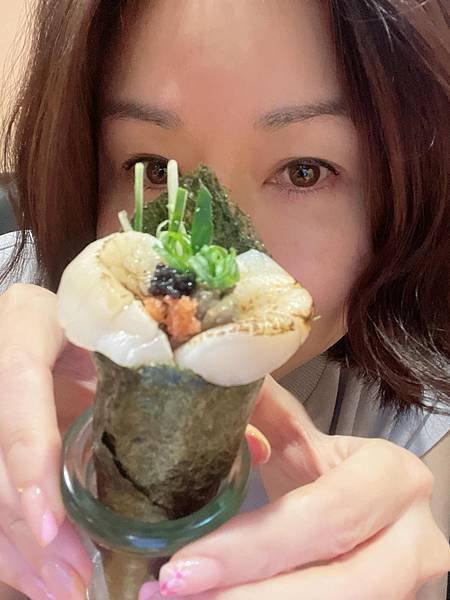 坐著做。海鮮丼飯專門店