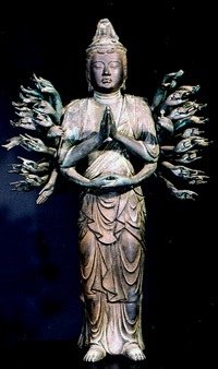那古寺観音像.jpg