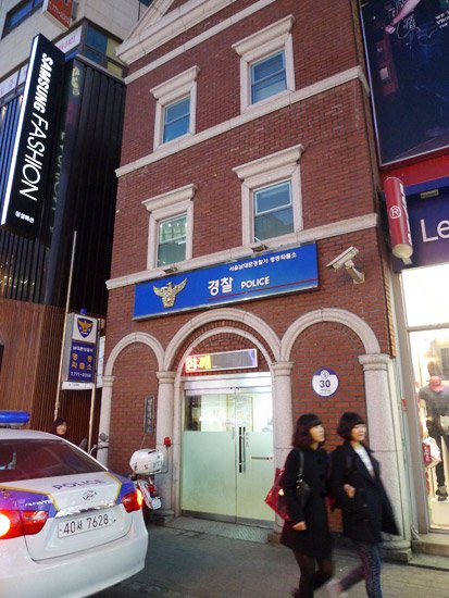 警局