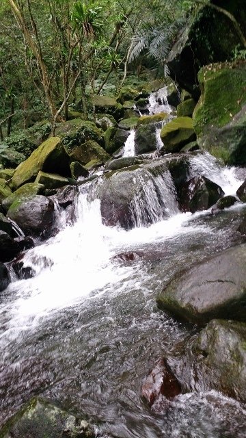青山瀑布