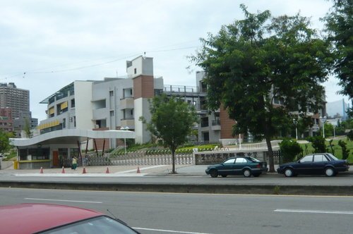 ap_F23_20100729040911833.jpg