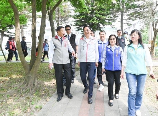 楊梅10處公園兒童遊戲場改善預計年底完工 提供孩子安全的遊戲空間1.jpg