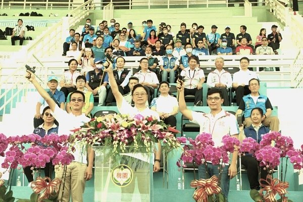 112年桃園市運動會開幕 張善政期勉選手再創佳績 爭取榮耀1.JPG