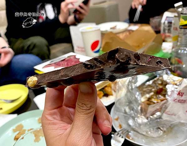 金槌巧克力側面.JPG