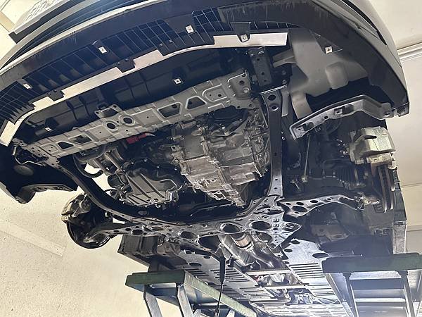 TOYOTA Prius phev 自備日本相關配件安裝&amp;H